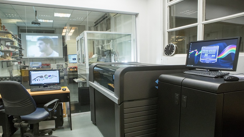 Stratasys First J750 3D Printer Shines At Argentinas University